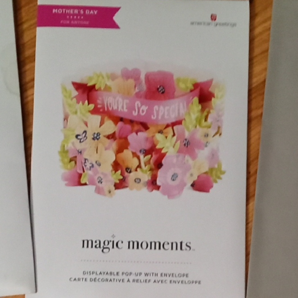 Magic Moments Mother's Day Pop-Up Card